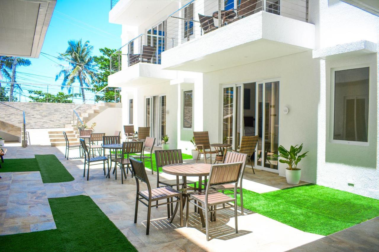 Aira Boracay Hotel Balabag  Exterior photo