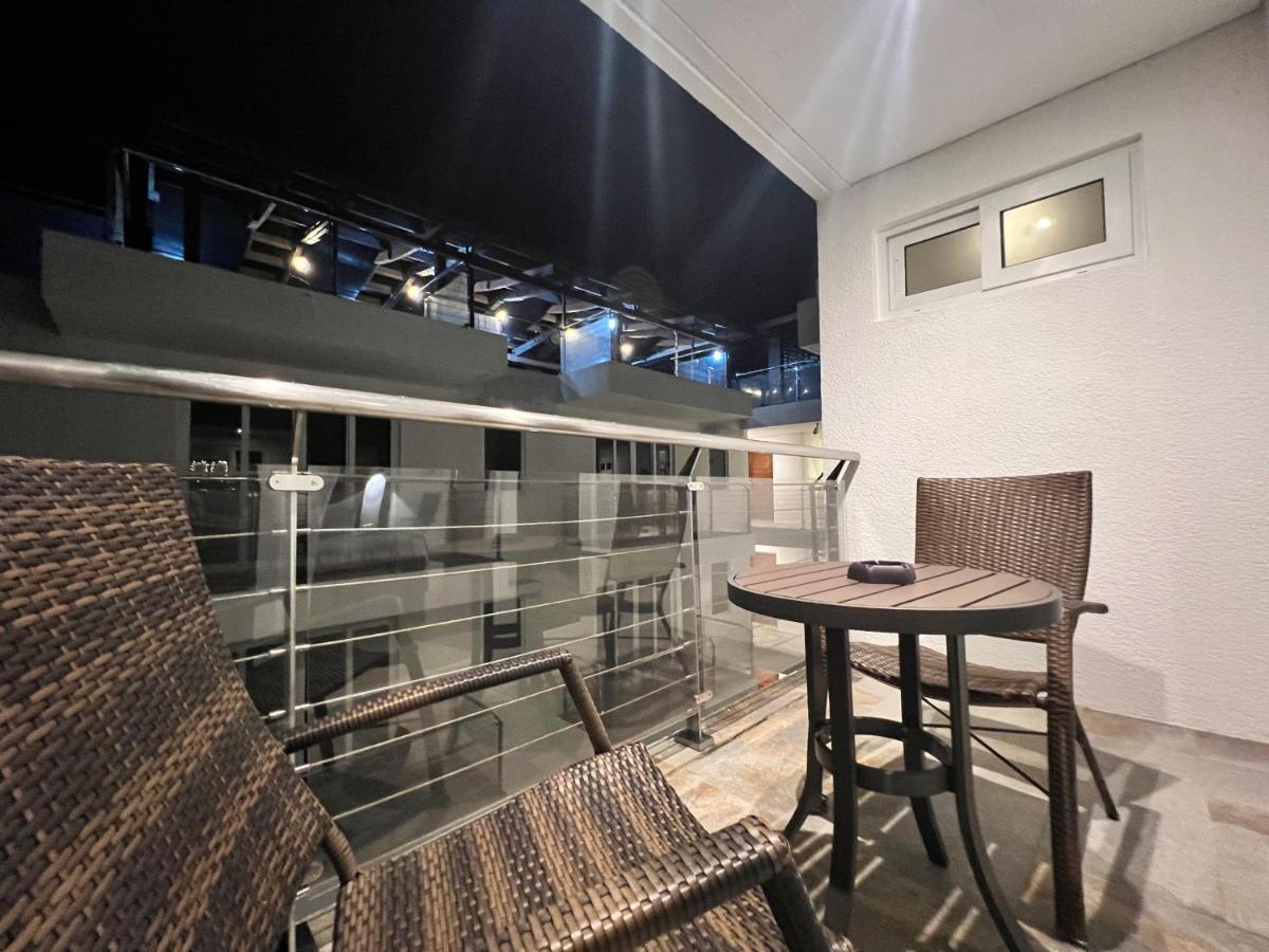 Aira Boracay Hotel Balabag  Exterior photo