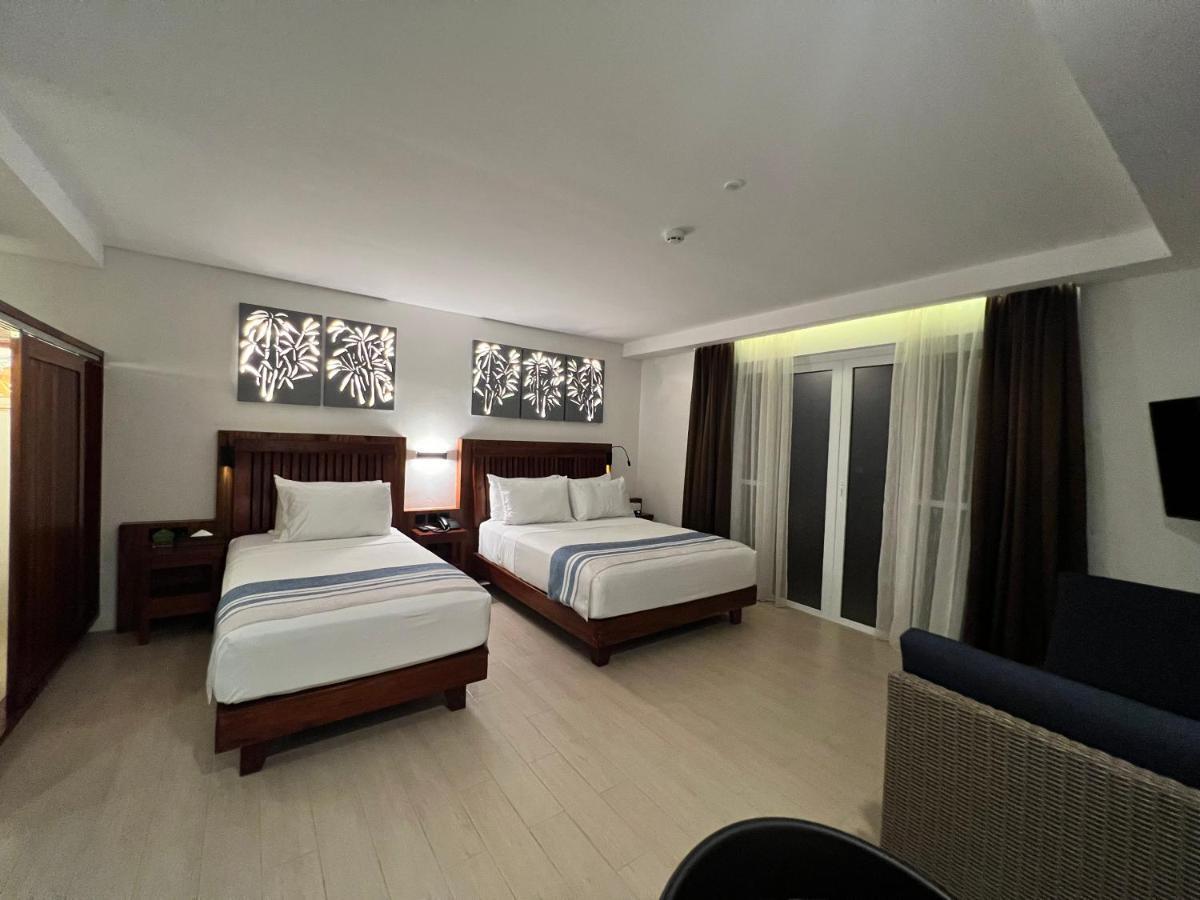 Aira Boracay Hotel Balabag  Exterior photo
