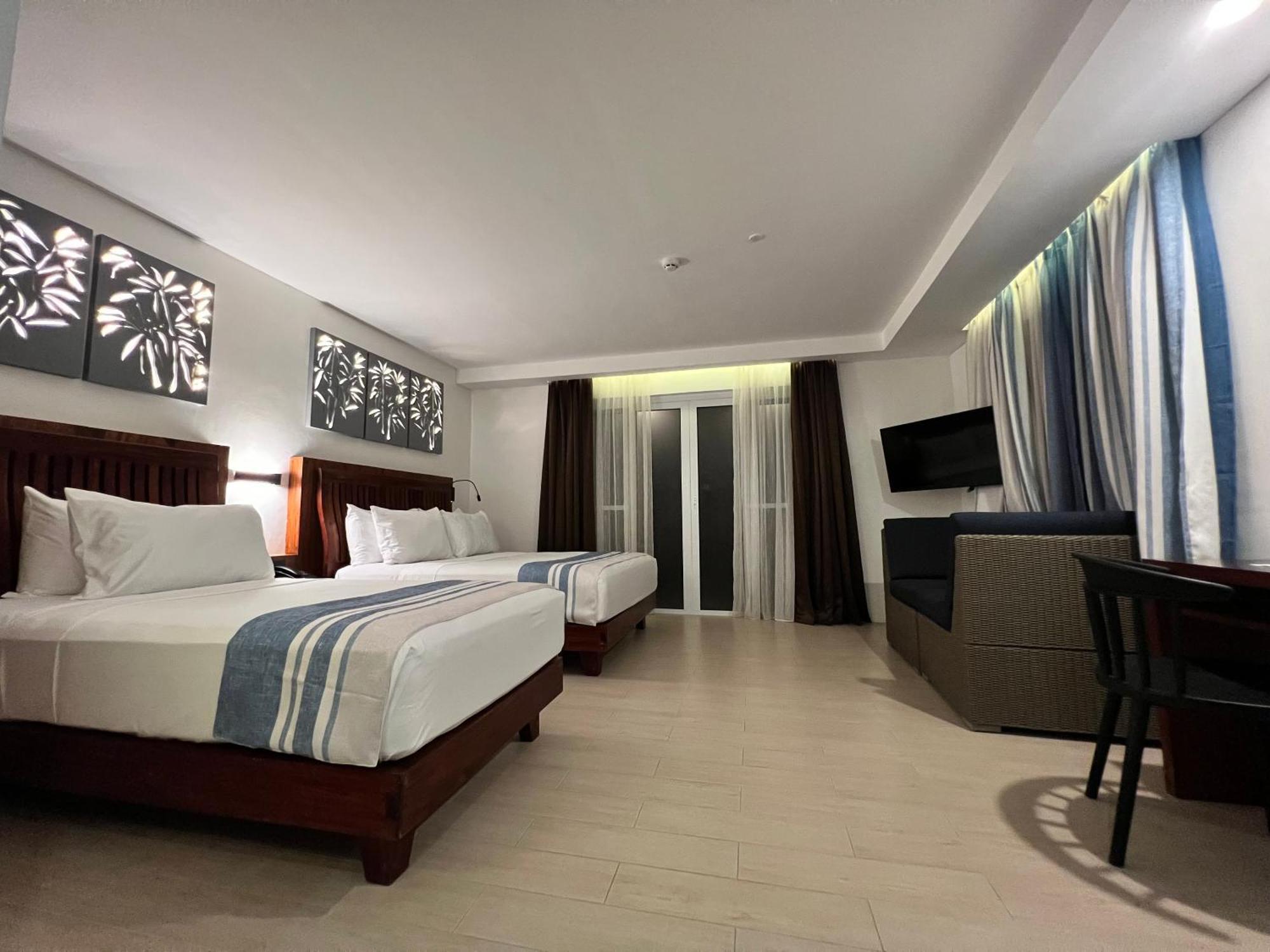 Aira Boracay Hotel Balabag  Exterior photo
