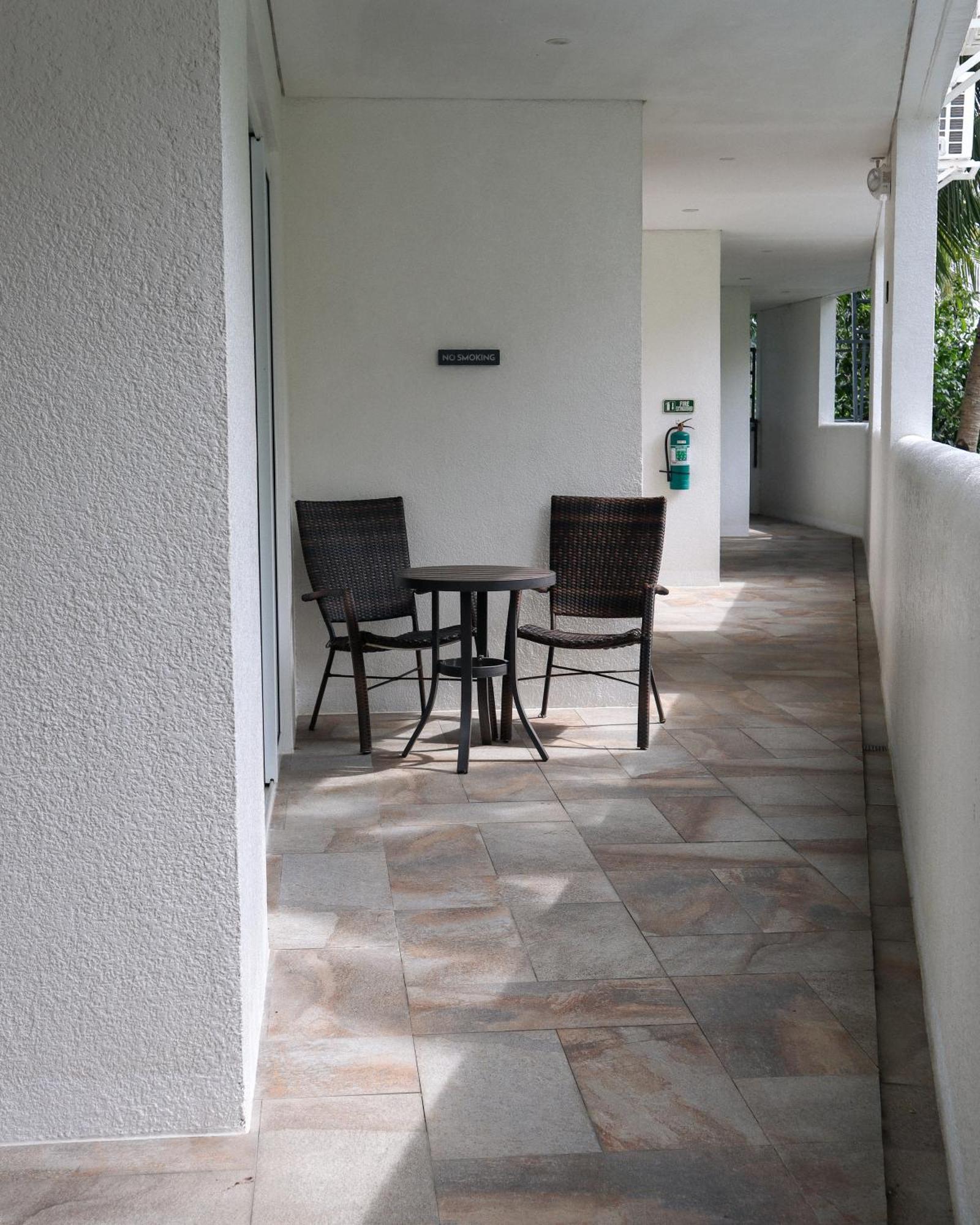 Aira Boracay Hotel Balabag  Exterior photo